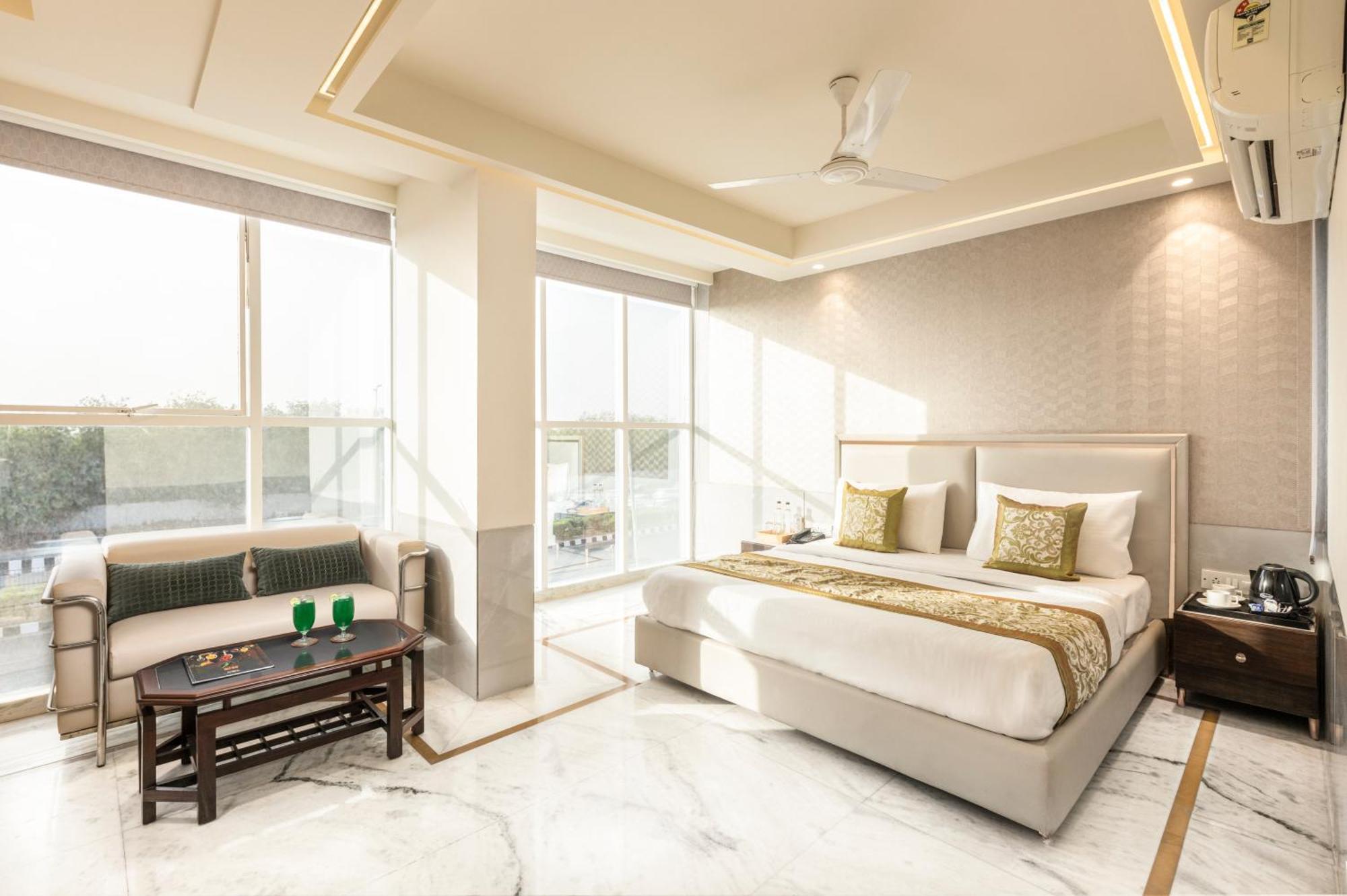 Hotel Aero Star By Star Group Neu-Delhi Exterior foto