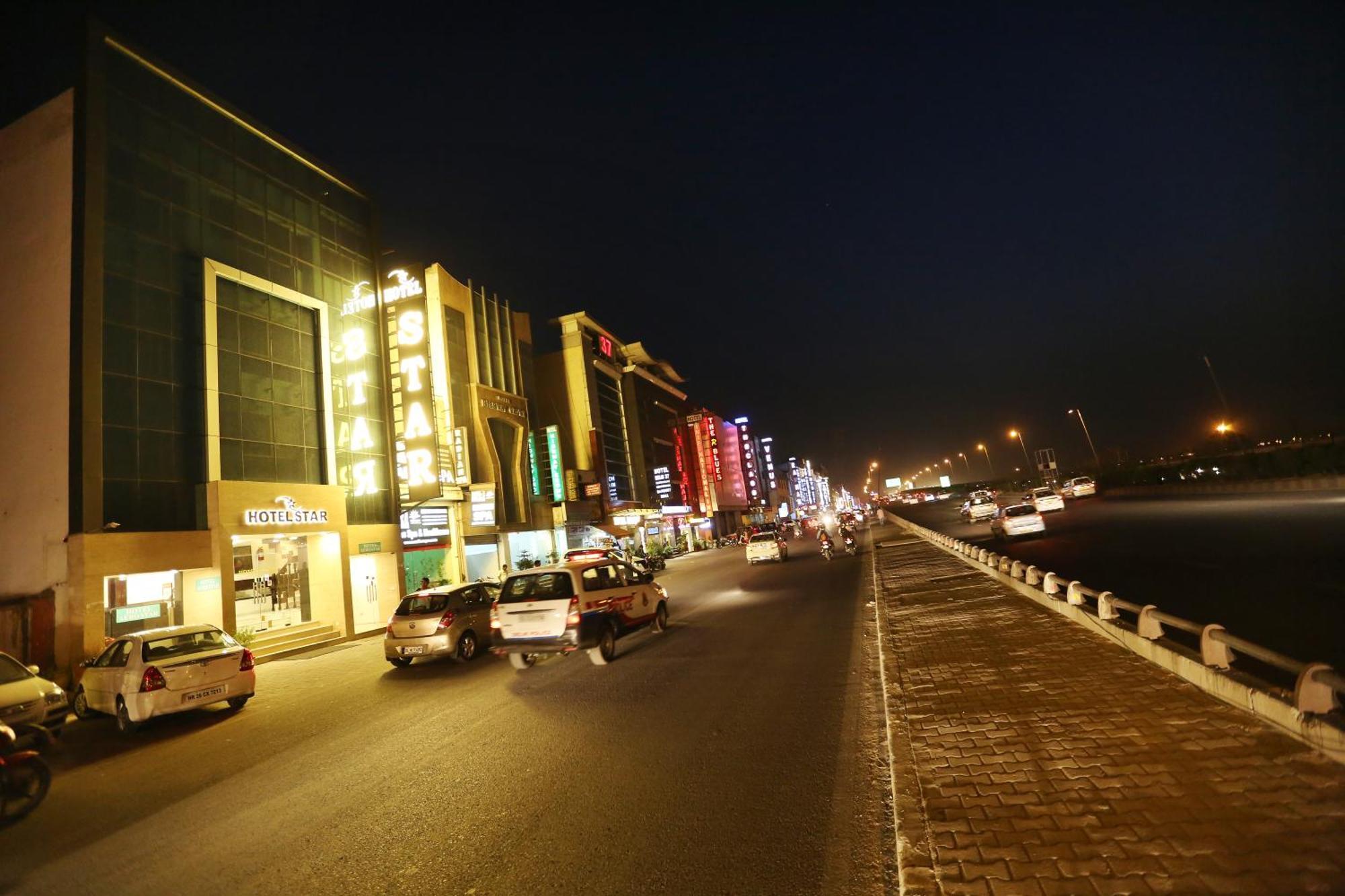 Hotel Aero Star By Star Group Neu-Delhi Exterior foto
