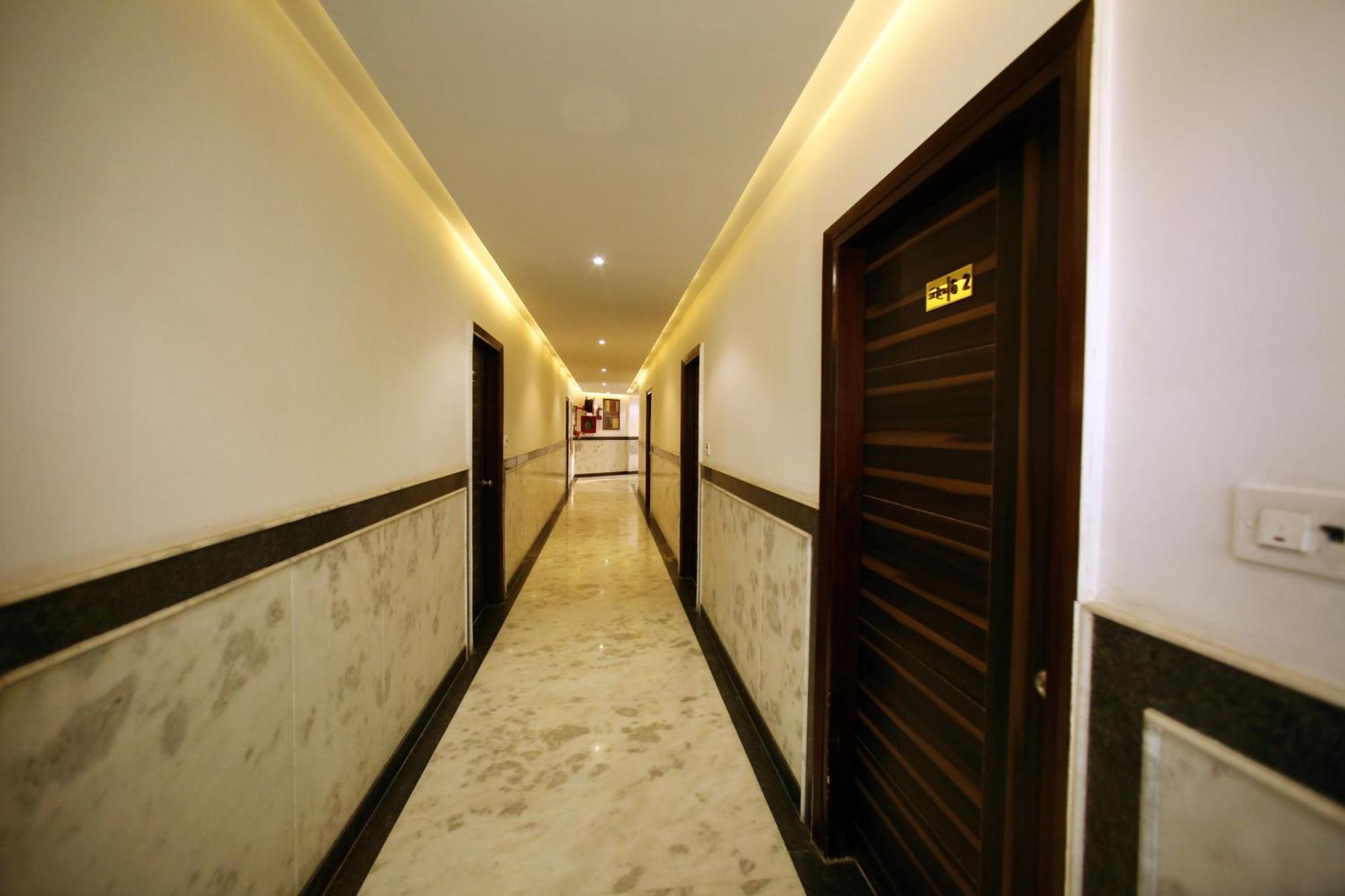 Hotel Aero Star By Star Group Neu-Delhi Exterior foto